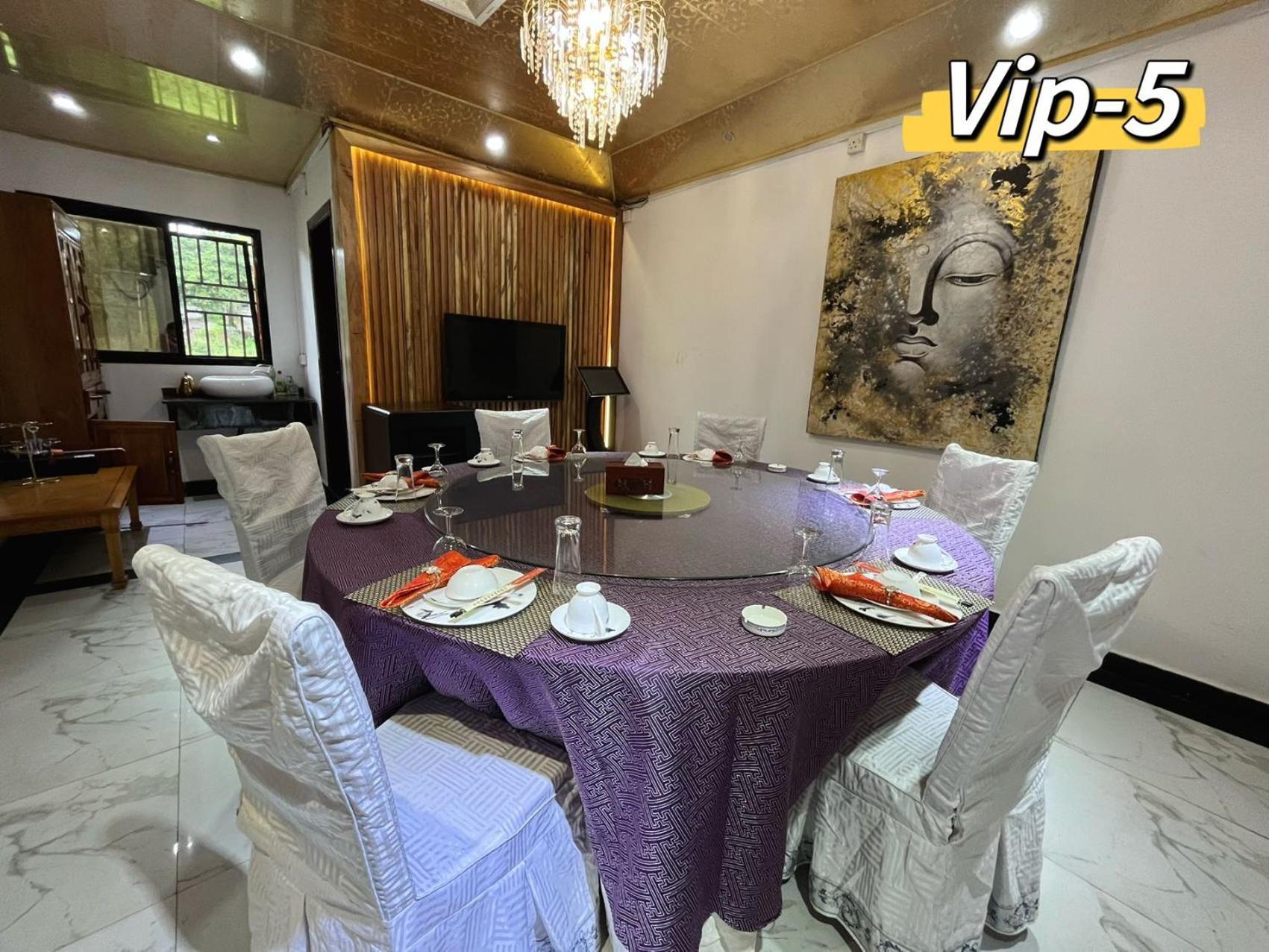 Grand Leone Hotel Freetown Dış mekan fotoğraf