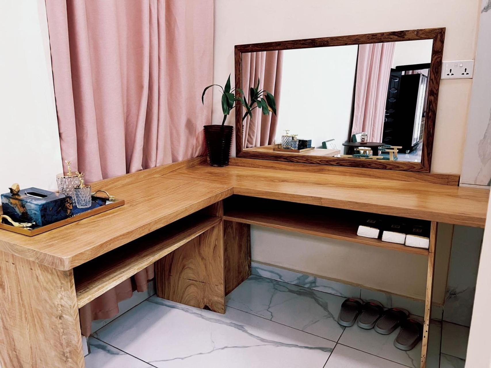 Grand Leone Hotel Freetown Dış mekan fotoğraf